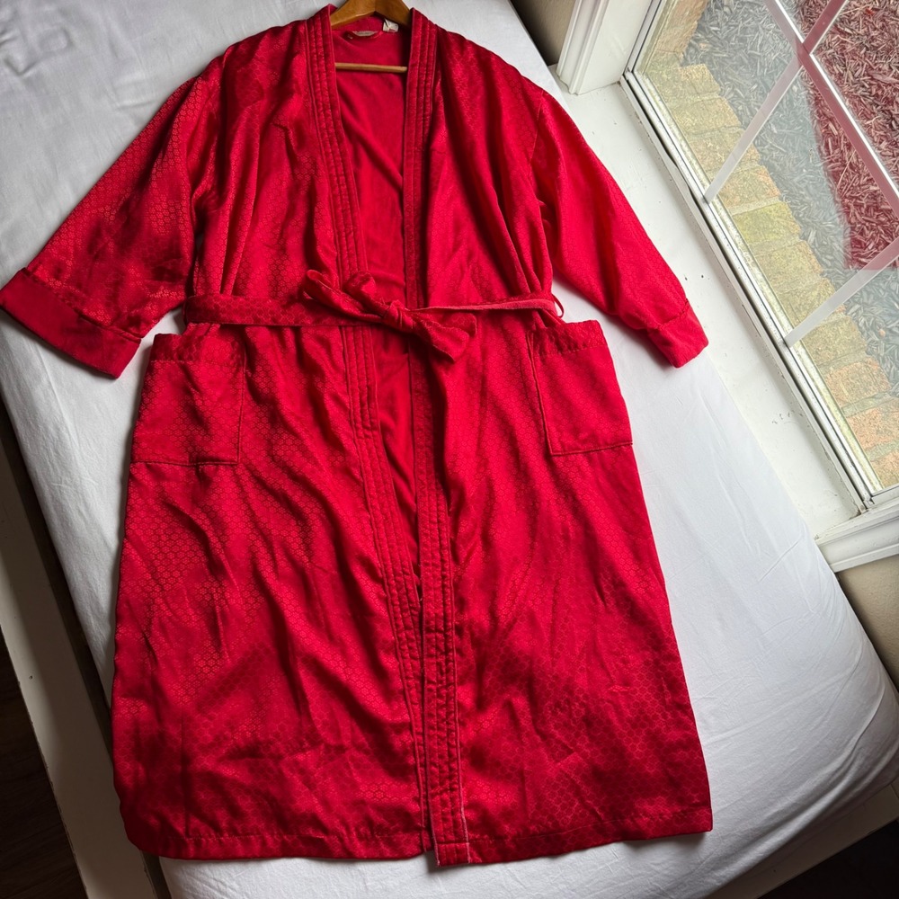 Vintage Victorias Secret Gold Label Red Floral Jacquard Terry Lined Robe ML